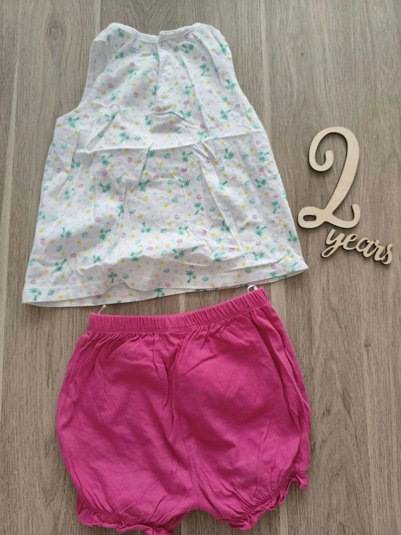 Short & Tank Top 2 Years – photo 2